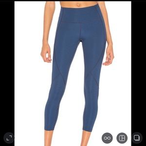 LNDR Scuba Ultra Form Legging